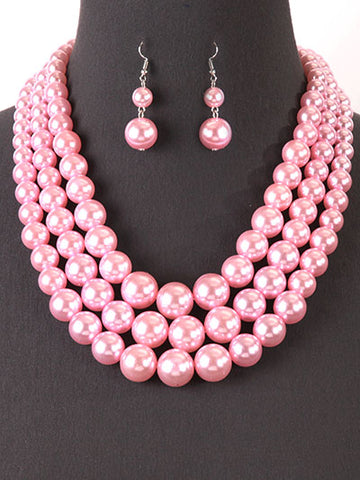 Beautiful Soft Pink Necklace